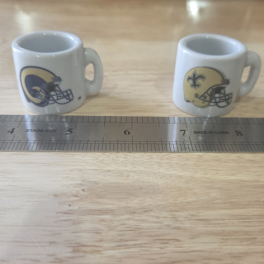 NFL Team Logo Mini‎ Mug Set Pre-Owned